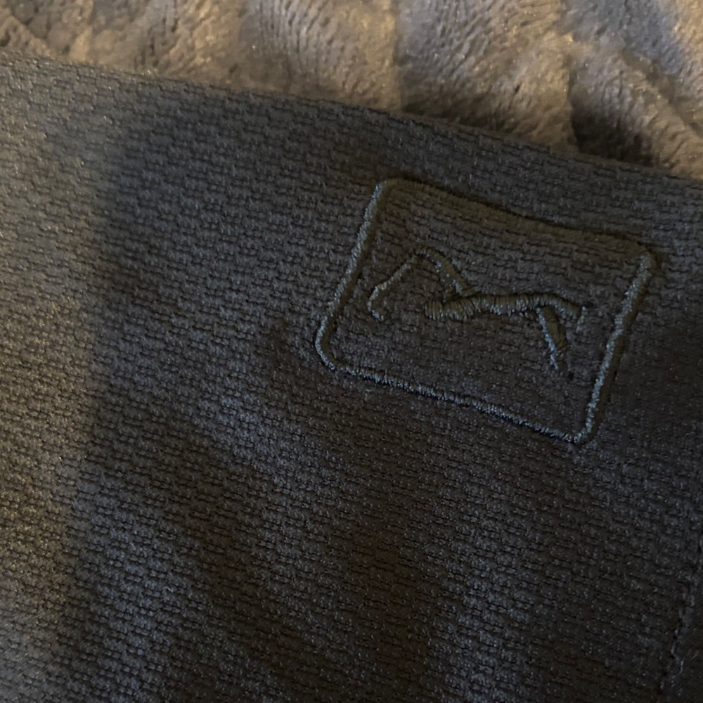 PGA Tour Men's Black Polo Shirt - Picture 5 of 5